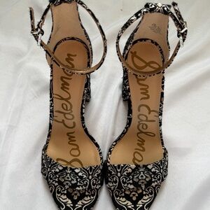 Sam Edelman Yaro Brocade Block Heel Ankle Strap Pumps | Black Gold | Size 9.5